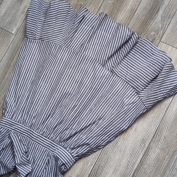 Harper & Me Striped Ruffle Dress S - Picture 3 of 5